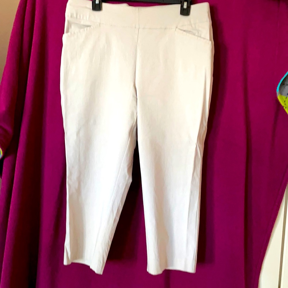 Stretch tan capris